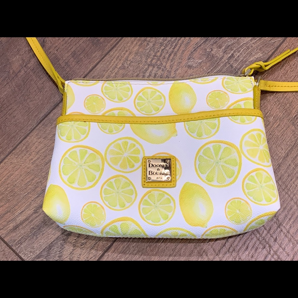 Dooney & Bourke crossbody Limone lemon purse LIKE NEW